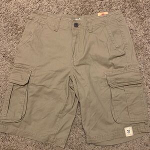 Urban Pipeline Cargo Shorts